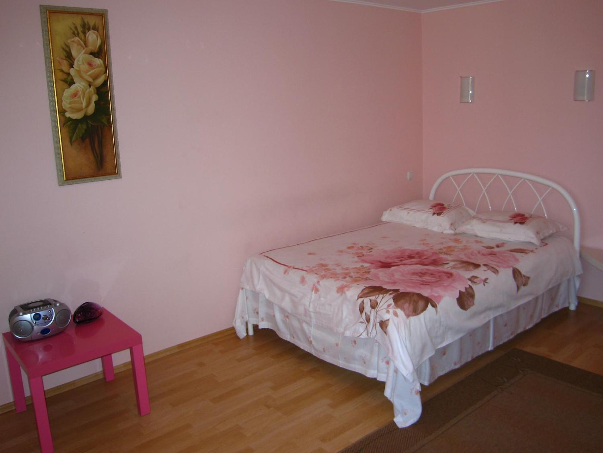 Hotel Service Predslava On Antonovicha Street Kiev Exterior foto