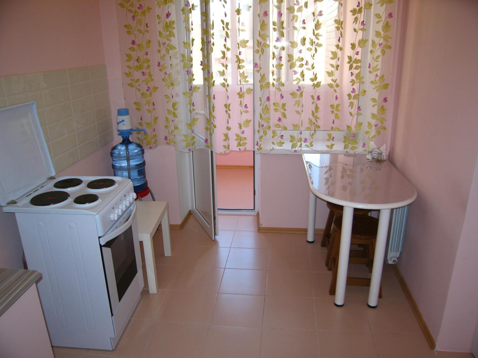 Hotel Service Predslava On Antonovicha Street Kiev Exterior foto