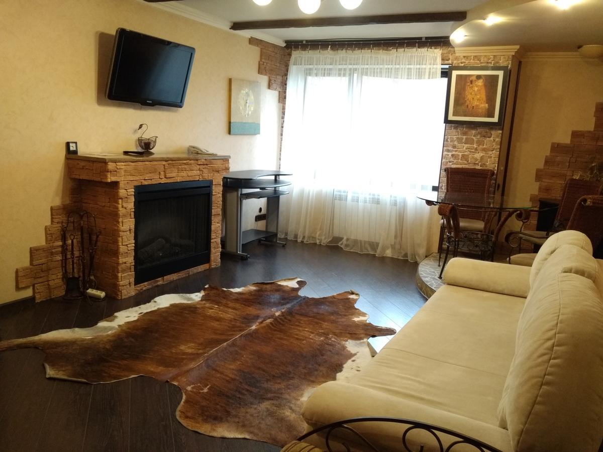 Hotel Service Predslava On Antonovicha Street Kiev Exterior foto